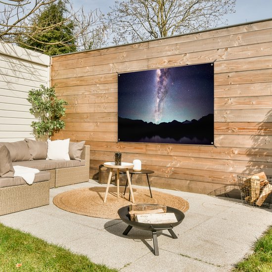Tuinposter 120x80 cm - Tuindecoratie Heelal - Melkweg - Sterrenhemel - Jongens - Meisjes - Kinderen - Poster voor in de tuin - Buiten decoratie - Schutting tuinschilderij - Tuindoek muurdecoratie - Wanddecoratie balkondoek