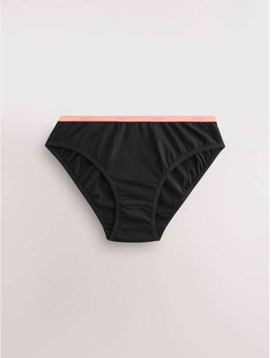Zwarte bikini-onderbroek met een oranje elastische tailleband met 'NEXT'-logo.