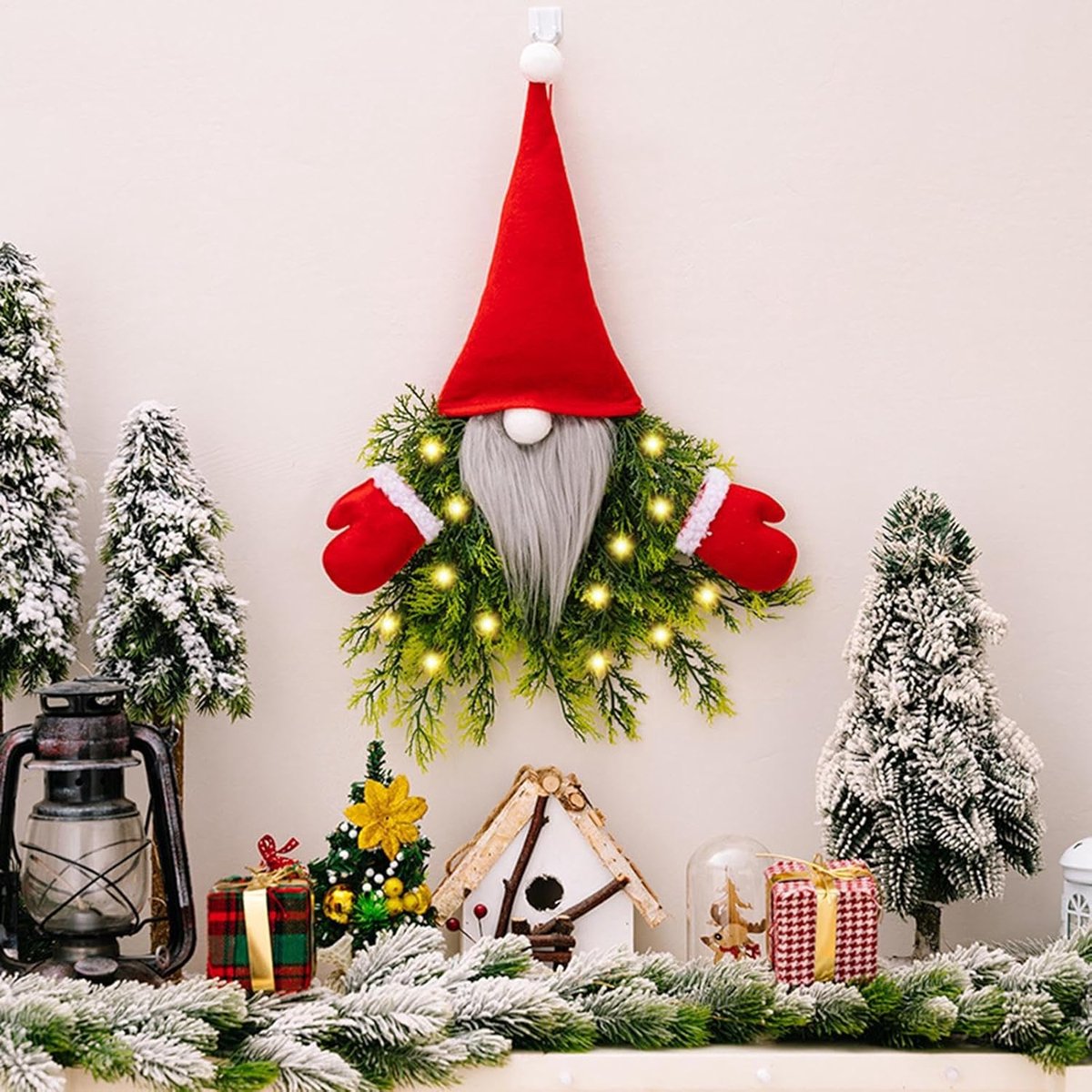 Kerstkrans met lichten - Decoratieve krans - Feestelijke decoratie - Realistische kunsttakken - 52 x 37 cm - Groen – foto 2