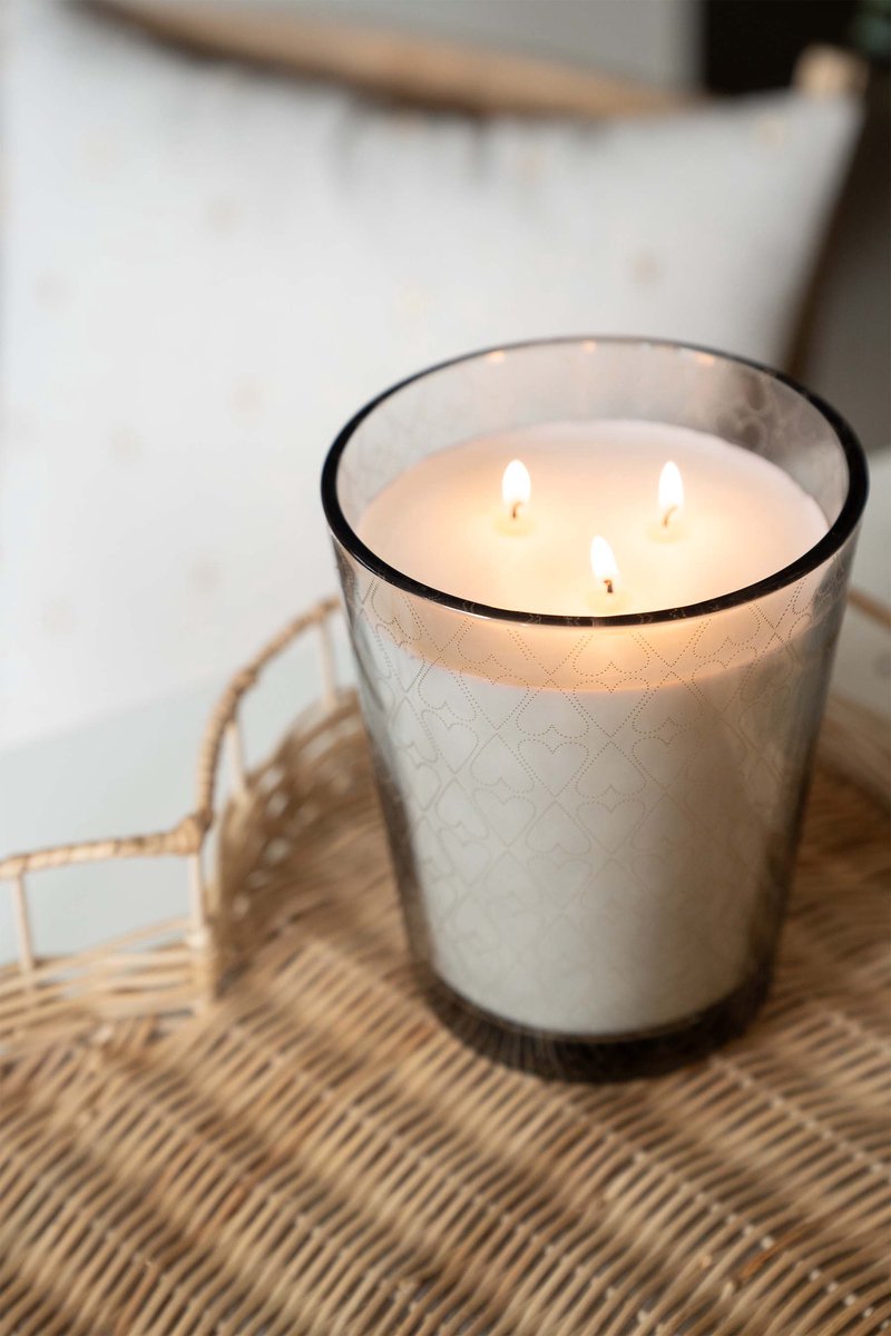 Zusss XL Geurkaars Hartjes Glas / Paraffine Sand / Gold