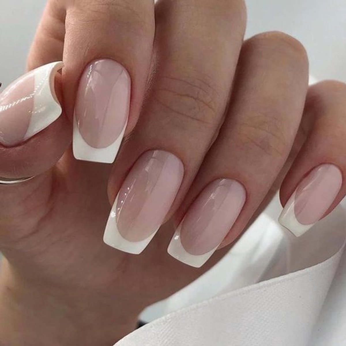 Kort Kunstnagels - 240 Stuks, 15 Maatopties, Klassiek Frans Design