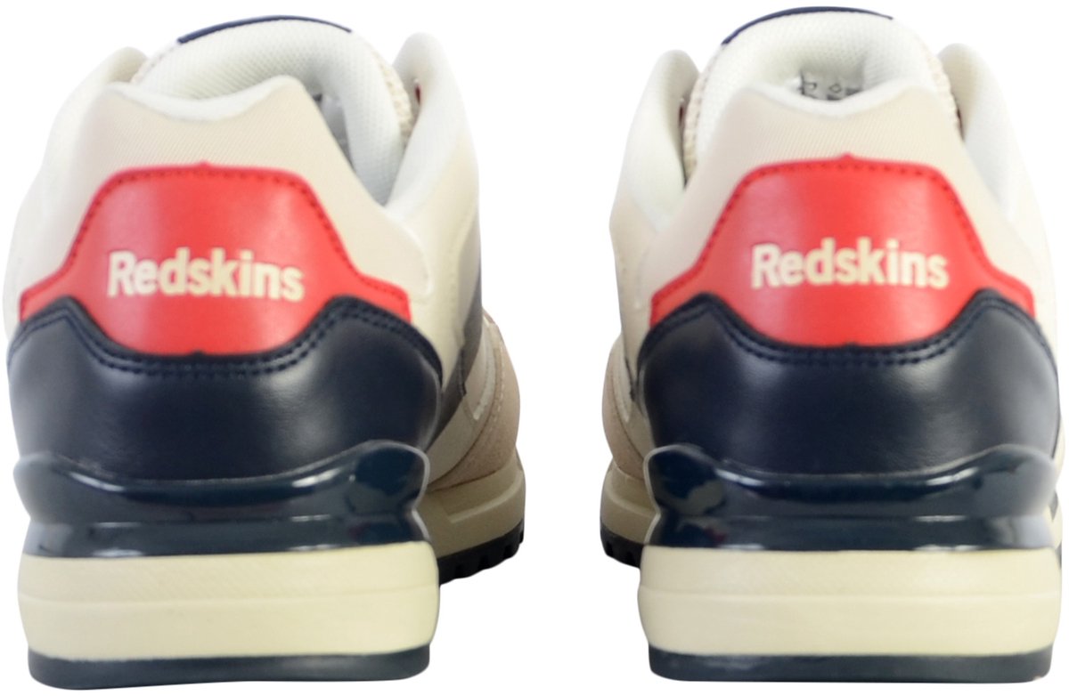 Obvious-sneakers met veters