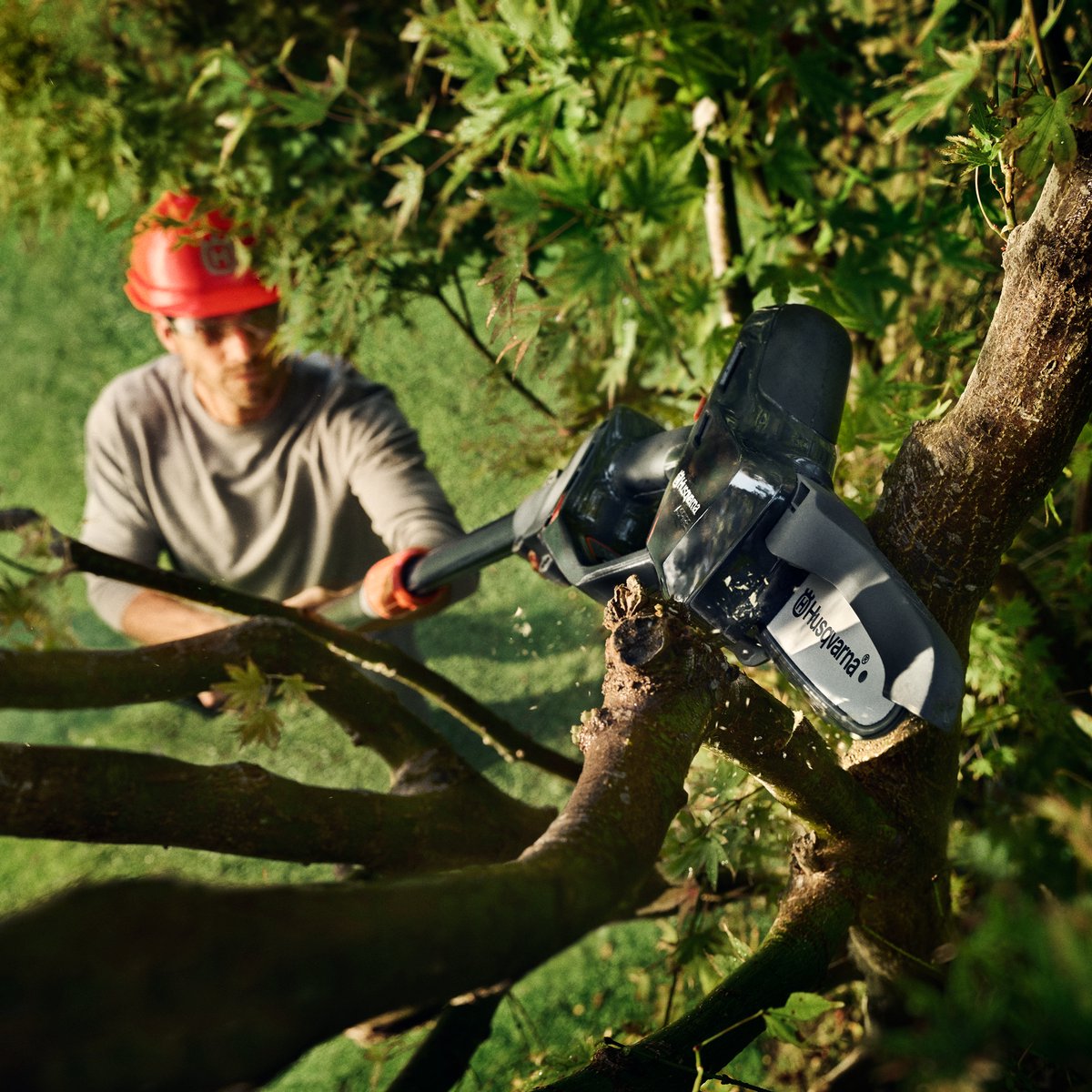 Husqvarna Aspire P5-P4A Mini-scie sans batterie - branches jusqu'à 75 mm