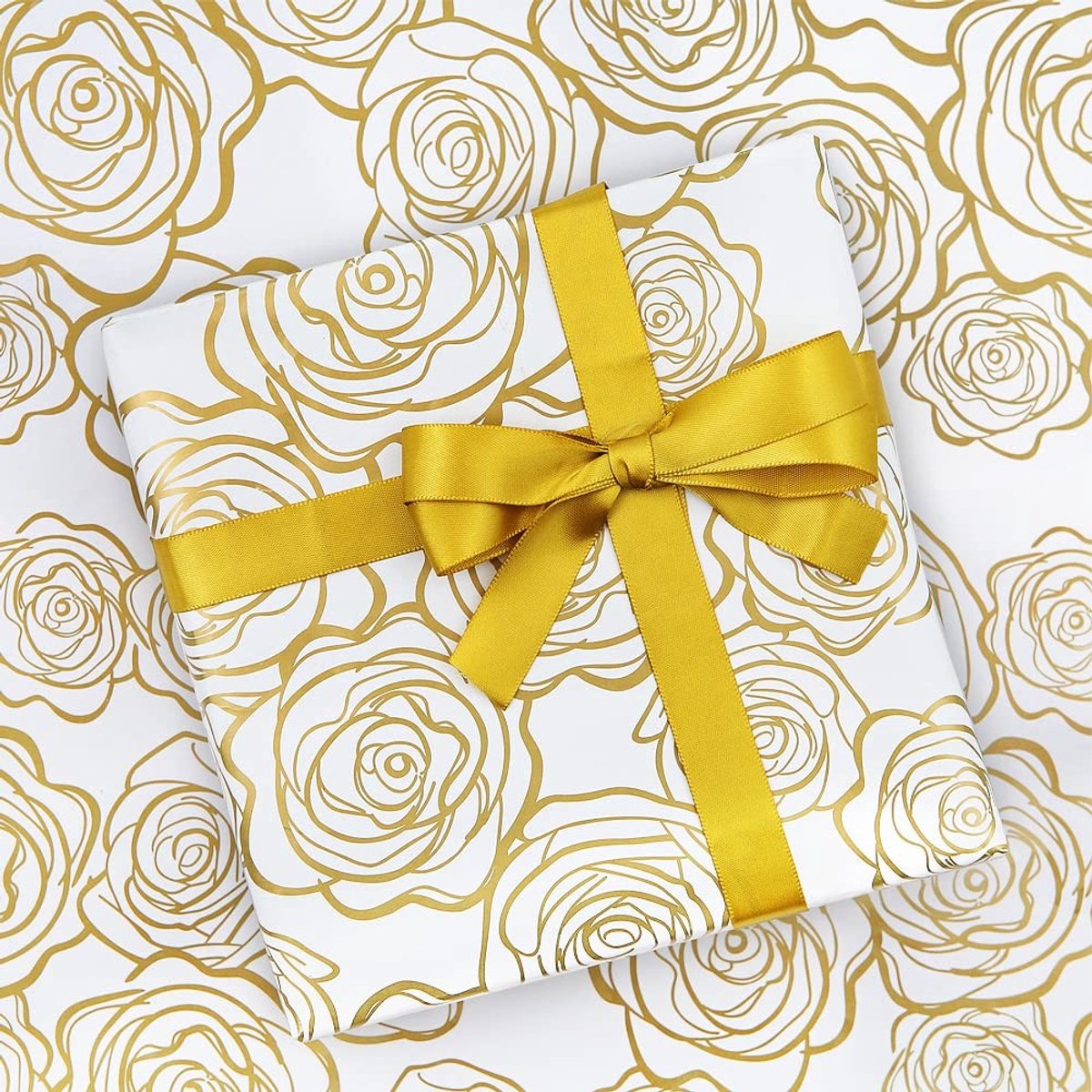 Dailygoods- Cadeaupapier Gouden Rozenpatroon - Inpakpapier Wit - Verjaardag/Babyborrel - Bruiloften/Feestdagen - 6 Vellen - Premium Kwaliteit