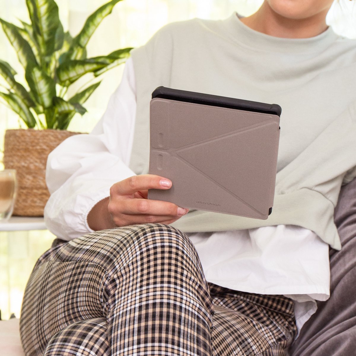Ereader Hoes - Geschikt voor Kobo Clara BW/Kobo Clara Colour - Donkerblauw – foto 7