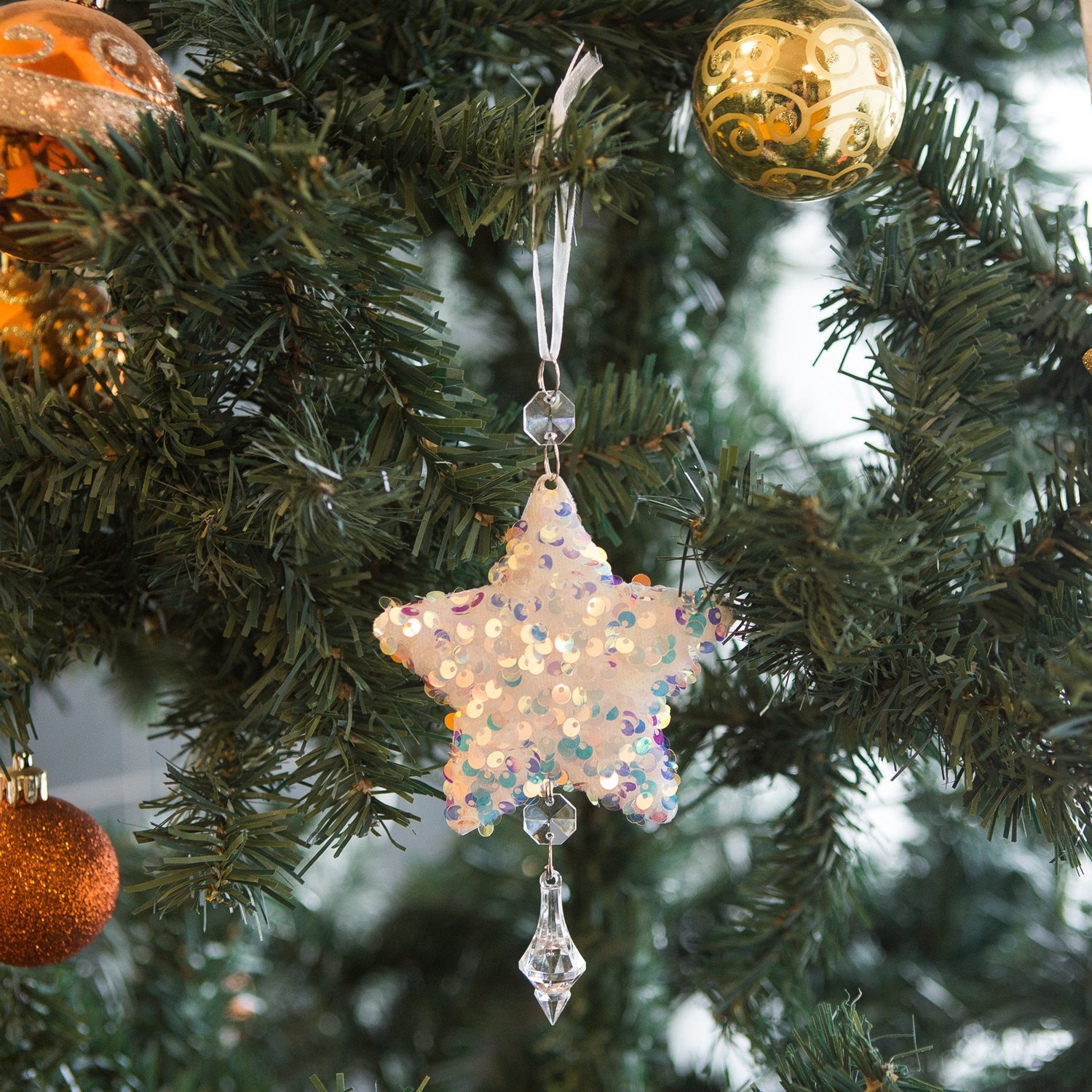 Kerstboomversiering - iriserend, acryl - met hanger - 2 soorten 1 Stuks [58613]
