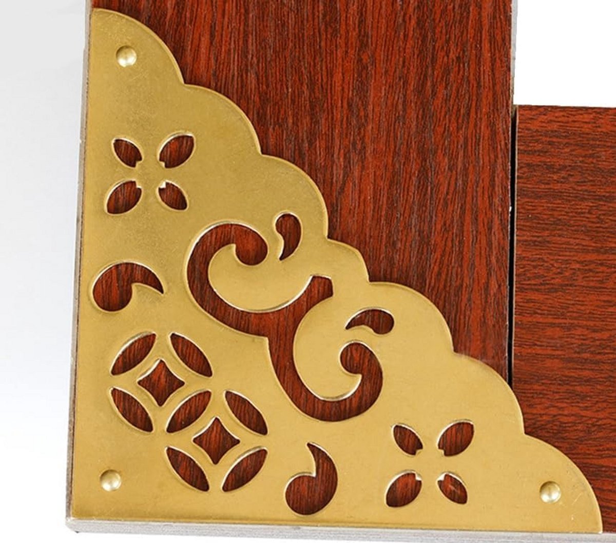 4x Decoratieve Metalen Hoekbeschermers voor Meubels en Houten Kisten