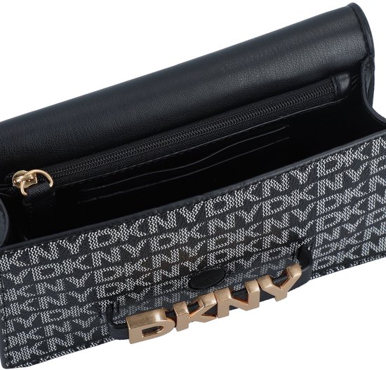 Open zwarte DKNY tas met logo-print aan de binnenkant, goudkleurige ritssluiting en 'DKNY' logo.