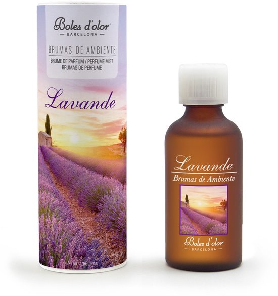 Boles d'olor Lavendel parfum mist flesje en verpakking met lavendelveld bij zonsondergang.