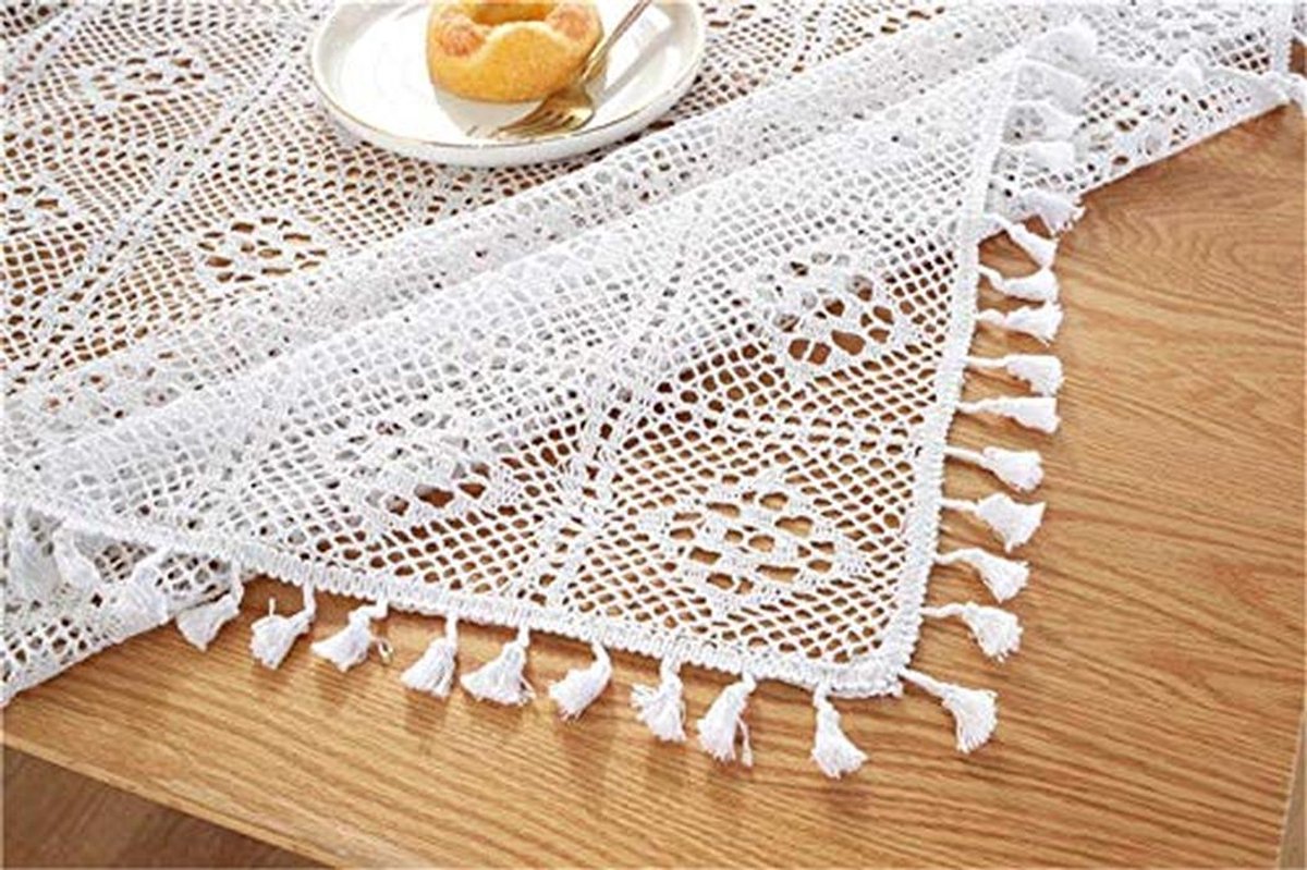 Elegante witte gehaakte tafelkleden voor feest en thuis gebruik - 140 x 180 cm