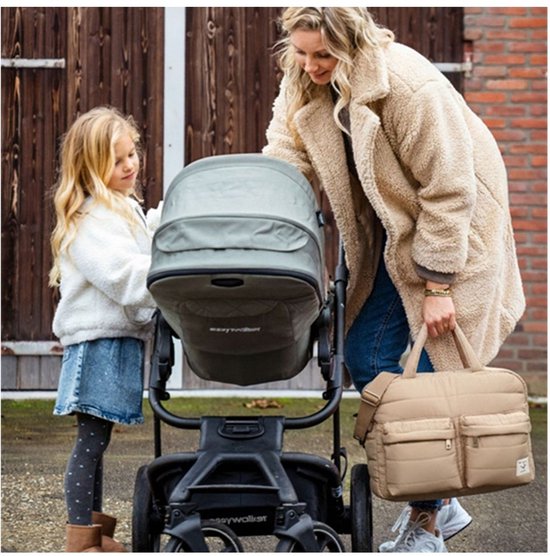 Kidzroom Care Vienna Gracious Luiertas - Beige - Verschoonmatje - Verstelbare schouderband - Ophanglussen kinderwagen van Kidzroom — afbeelding 5