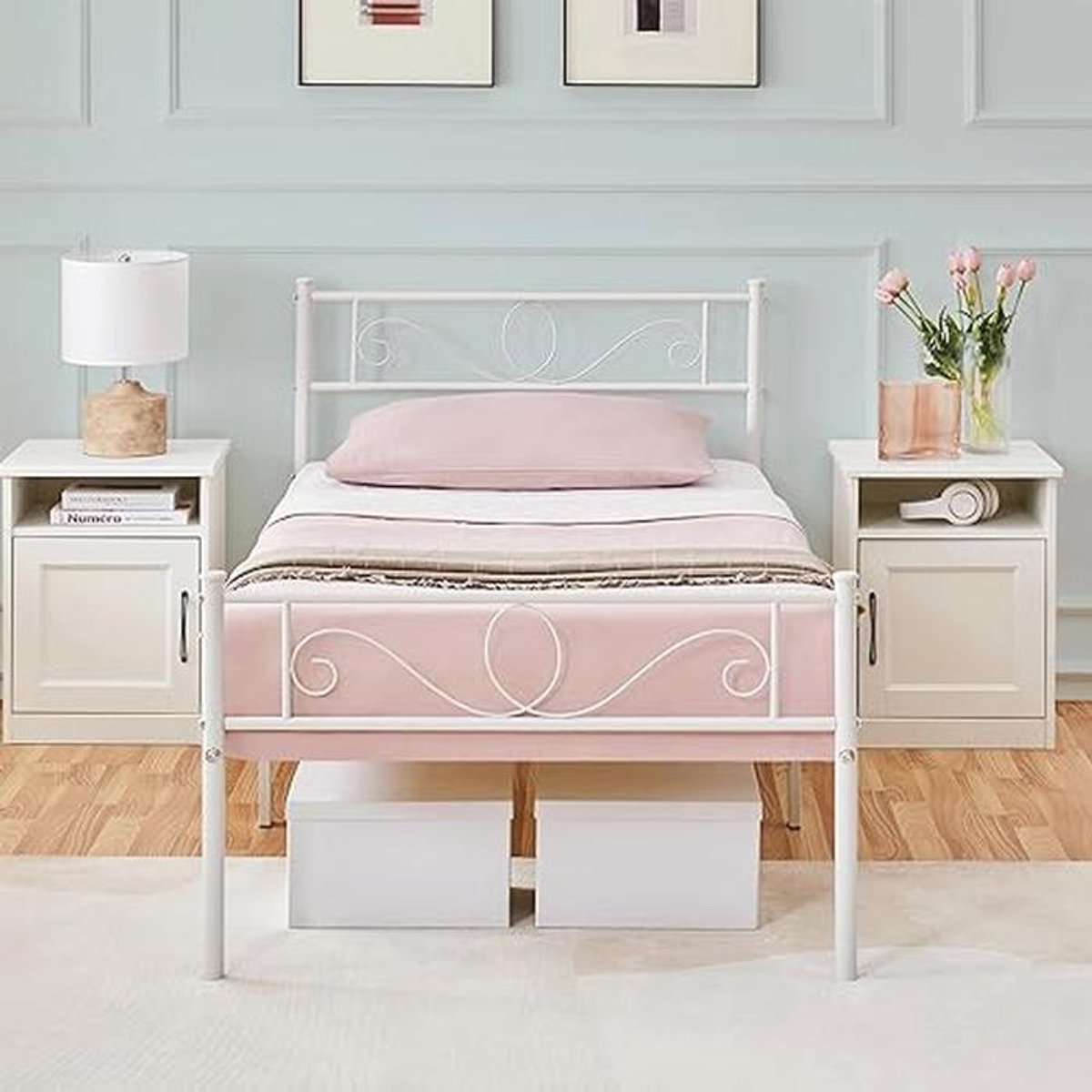 Metalen Bedframe 90 x 200 cm met Lattenbodem en Hoog Hoofdeinde - Ideaal voor Slaapkamer en Logeerkamer
