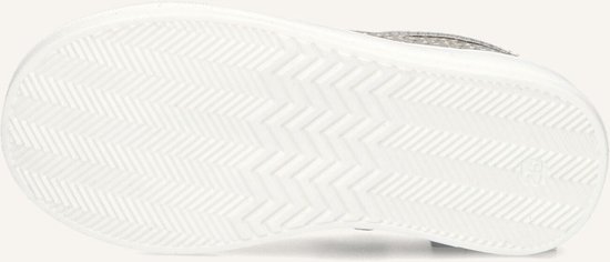 Witte buitenzool met visgraatprofiel.