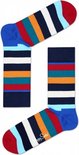 Donkerblauwe sokken met veelkleurige horizontale strepen en rode en lichtblauwe boorden.