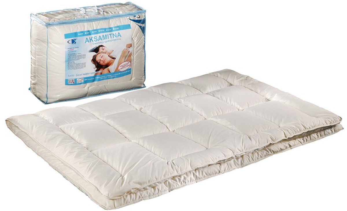 AMW Aksamitna Serie - Antiallergisch Dekbed - 160x200 - Winter - 100% Microfiber