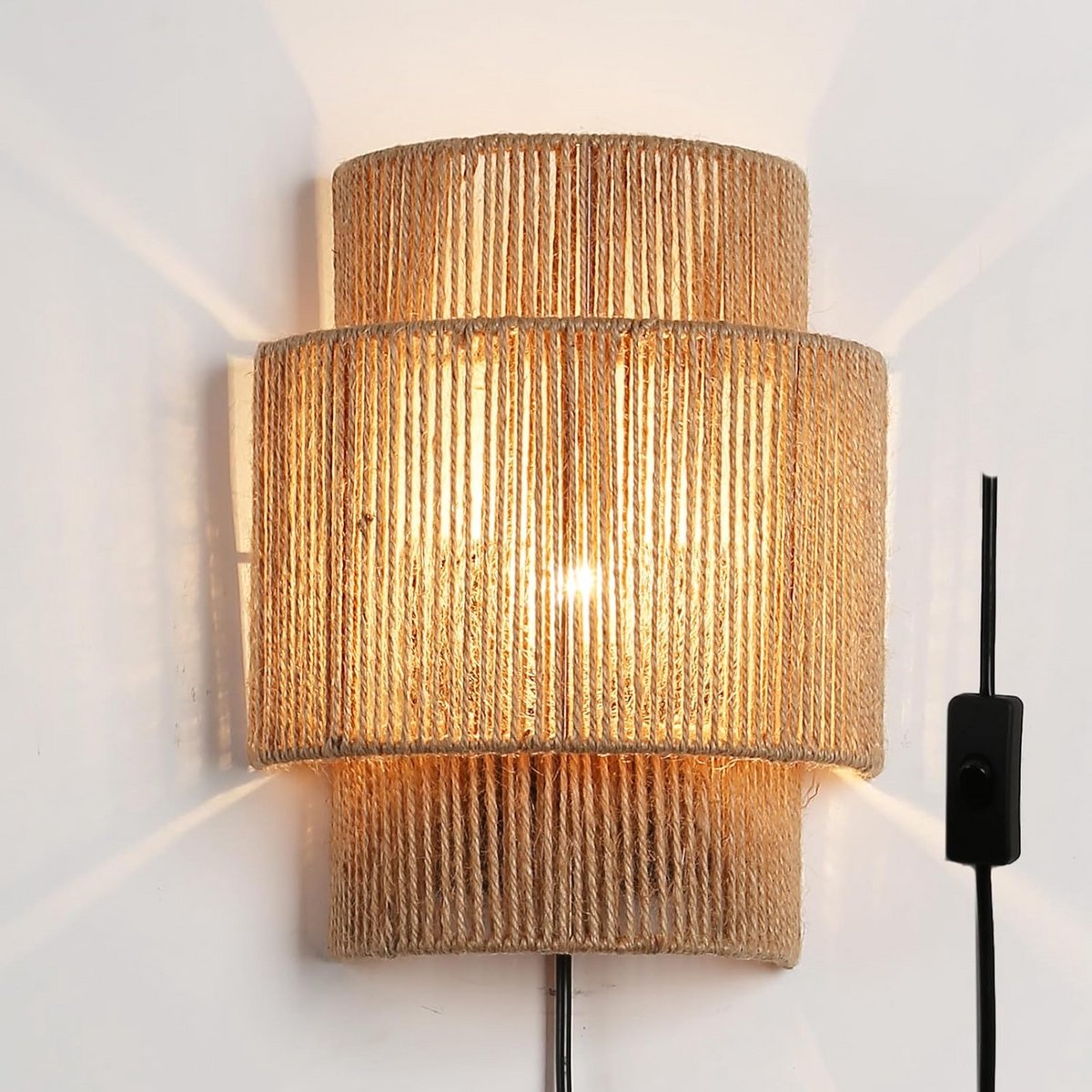 Handgemaakte Wandlamp van Jute Touw met Dubbele Kap, E27 Fitting en Stekker