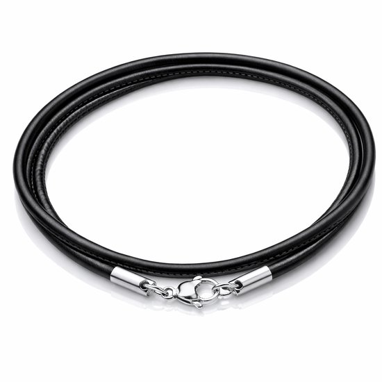 Zwarte leren koord ketting van 3mm dik met zilverkleurige sluiting.