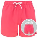 Koraalkleurige zwembroek met witte veter en een cirkelvormig logo, met insert.