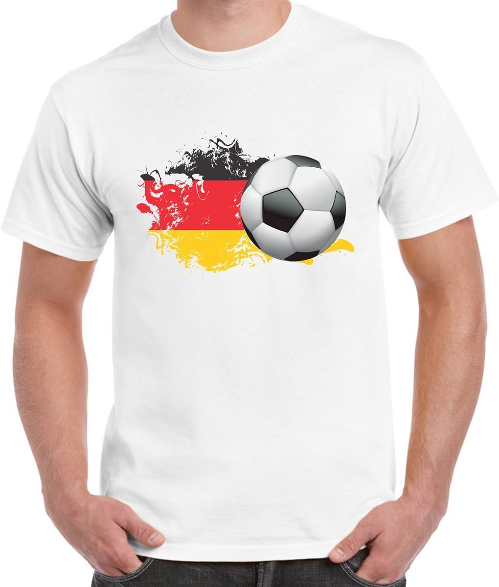 Heren T-shirt met Voetbal en Duitse Vlag - Verkrijgbaar in Diverse Maten
