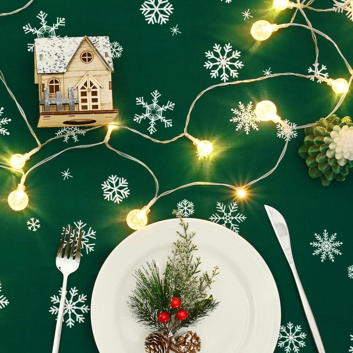Groen Rechthoekig Tafelkleed Kerst Thema Sneeuwvlok Eland 140 x 200 cm