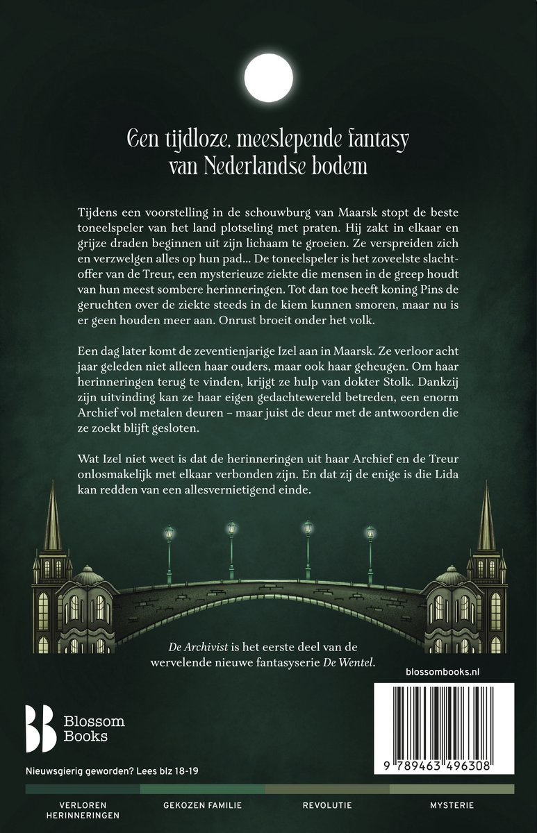 Achterkant van het boek 'De Archivist', met een afbeelding van een brug en tekst over het verhaal. De titel van de serie 'De Wentel' staat onderaan.