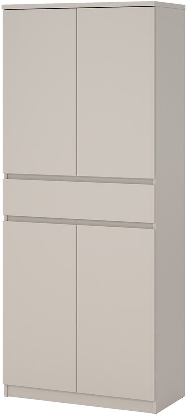 Dichte taupe schoenenkast met 2 deuren boven en 2 deuren onder, gescheiden door een lade.