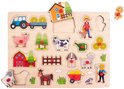 Houten knopjespuzzel met boerderijthema: tractor, boerderij, boer, kip, eend, varkens, koe, geit, schaap, paard en hond.