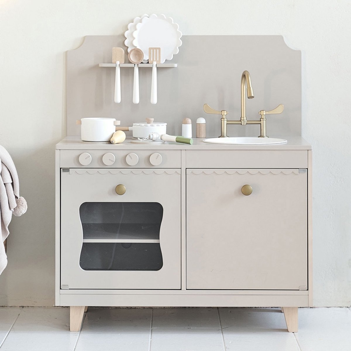 Petite Amélie Speelkeuken Sorbier - Kinderkeuken incl. 13-delige keukenset - H 82 cm