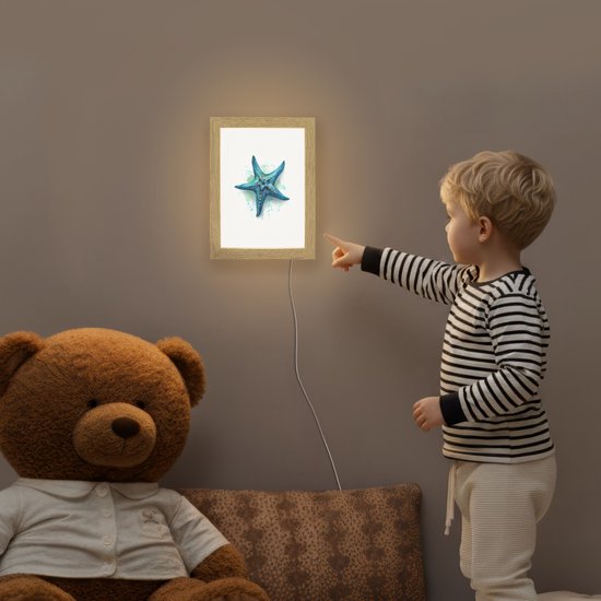 Nachtlampje 15x20 cm - Kinder lampje - Zeester - Blauw - Spetters - Tafellamp kinderkamer - Slaapkamer lamp - Bedlamp kinderen - Kinderlampje stopcontact - Wandlamp babykamer - Nachtlampjes van Merkloos — afbeelding 5