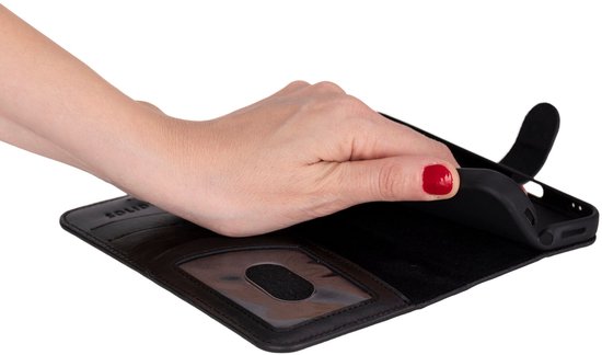 Étui en cuir iPhone 16 Pro - Solidenz Bookcase Étui en cuir iPhone 16 Pro - Cuir véritable - Étui téléphone avec porte-cartes - Étui en cuir pleine fleur - Noir