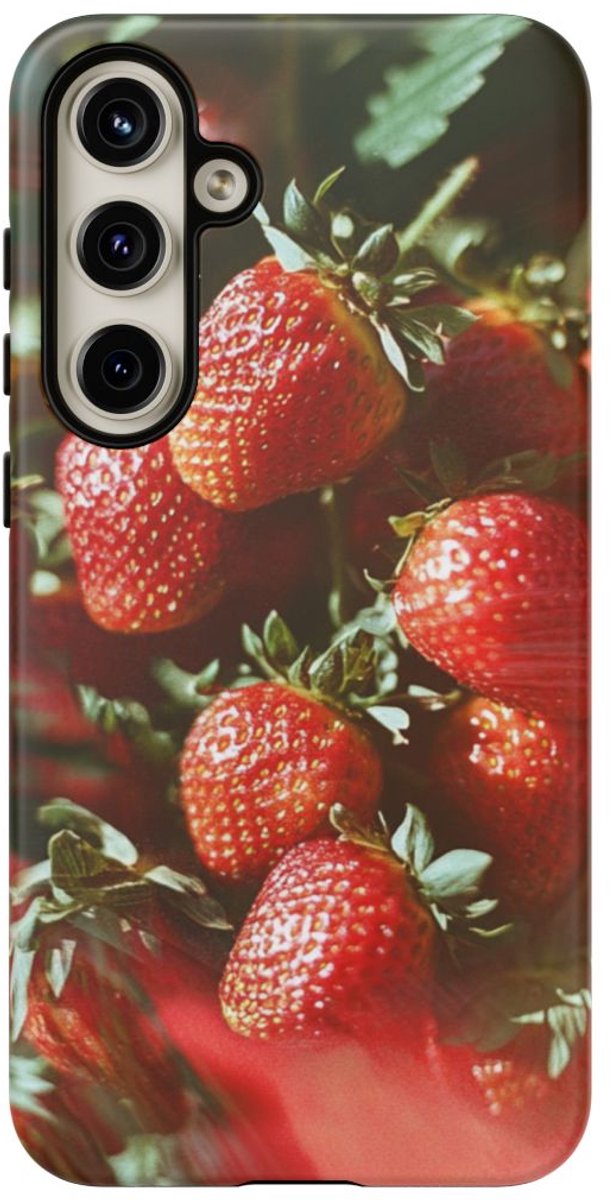 Verse Rode Aardbeien in Cluster – Telefoonhoesje Geschikt voor Galaxy S24 Plus