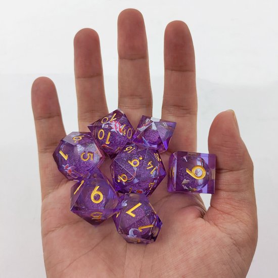 Ensemble de dés Joya Kids® Dungeons and Dragons | Set de Dés DnD Polydice avec Core liquide | Ensemble de dés D&D | Ensemble de 7 pièces en résine | Coffre de rangement de Luxe inclus | Liquid Core Pink avec carpe koï