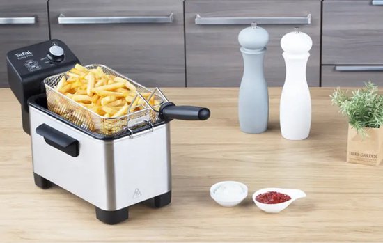 Tefal Easy Pro FR3330 - Frituurpan - 3 L - Koude Zone - Kijkvenster - Makkelijk Schoonmaken - 2200W - RVS Design