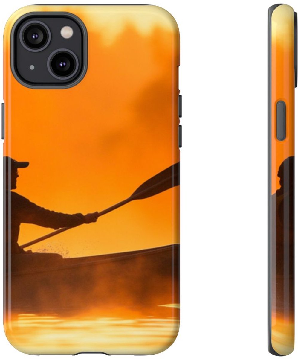 Silhouet van Kanoër bij Zonsondergang – Telefoonhoesje Geschikt voor iPhone 14 Plus