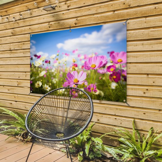 Tuinposter 120x80 cm - Tuindecoratie Bloemen - Wei - Paars - Gras - Wit - Wolken - Blauw - Poster voor in de tuin - Buiten decoratie - Schutting tuinschilderij - Tuindoek muurdecoratie - Wanddecoratie balkondoek