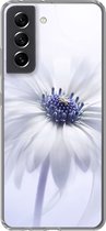 Geschikt voor Samsung Galaxy S21 FE hoesje - Bloem - Abstract - Wit - Siliconen Telefoonhoesje