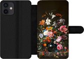 Bookcase Geschikt voor iPhone 12 telefoonhoesje - Vaas met bloemen - Jan Davidsz de Heem - Kunst - Met vakjes - Wallet case met magneetsluiting