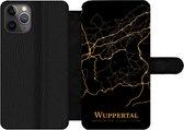 Bookcase Geschikt voor iPhone 11 Pro Max telefoonhoesje - Wuppertal - Kaart - Goud - Met vakjes - Wallet case met magneetsluiting