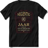 90 Jaar Legendarisch Gerijpt T-Shirt | Bordeauxrood - Ivoor | Grappig Verjaardag Cadeau | Dames - Heren | - Zwart - M
