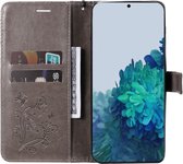 Samsung Galaxy S22 Hoesje Wallet Case met Koord Vlinder Print Grijs