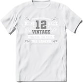 12 Jaar Legend T-Shirt | Zilver - Wit | Grappig Verjaardag en Feest Cadeau | Dames - Heren - Unisex | Kleding Kado | - Wit - XXL