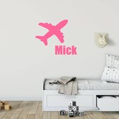 Muursticker Vliegtuig Met Naam - Roze - 80 x 48 cm - baby en kinderkamer - naam stickers baby en kinderkamer - voertuig baby en kinderkamer alle