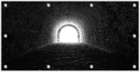 Tuinposter -Donkere Tunnel (zwart/wit)- Foto op Tuinposter (wanddecoratie voor buiten en binnen)