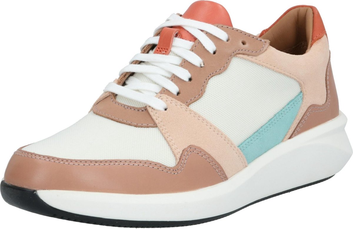 clarks sneakers laag