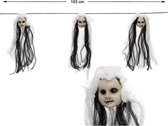 Set van 2x stuks feestdecoratie slinger met horror meisjes poppen hoofdjes 150 cm - Halloween versiering