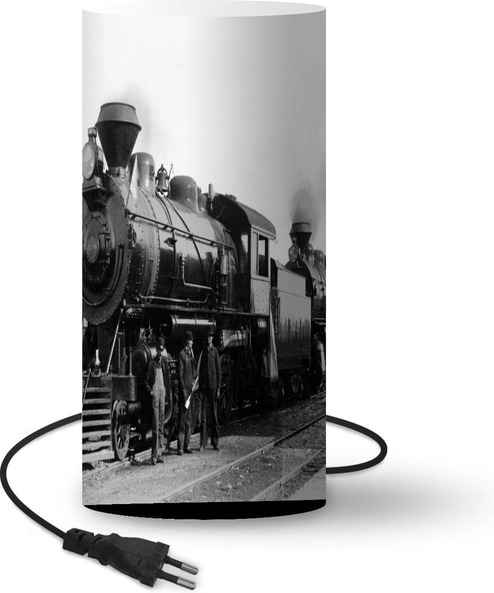 Lamp - Nachtlampje - Tafellamp slaapkamer - Zwart-wit foto van een antieke stoomtrein - 33 cm hoog - Ø15.9 cm - Inclusief LED lamp