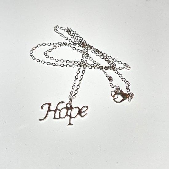 Foto: Goededoelen shop ketting hope hoop verlangen wens statement ketting wellness house