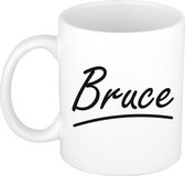 Bruce naam cadeau mok / beker met sierlijke letters - Cadeau collega/ vaderdag/ verjaardag of persoonlijke voornaam mok werknemers