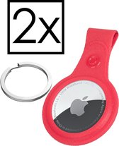 Hoesje Geschikt voor Apple AirTag Sleutelhanger Houder Leder Look Hoes - Sleutel Hanger Case Hoesje Geschikt voor Apple AirTag Hoesje - Rood - 2x
