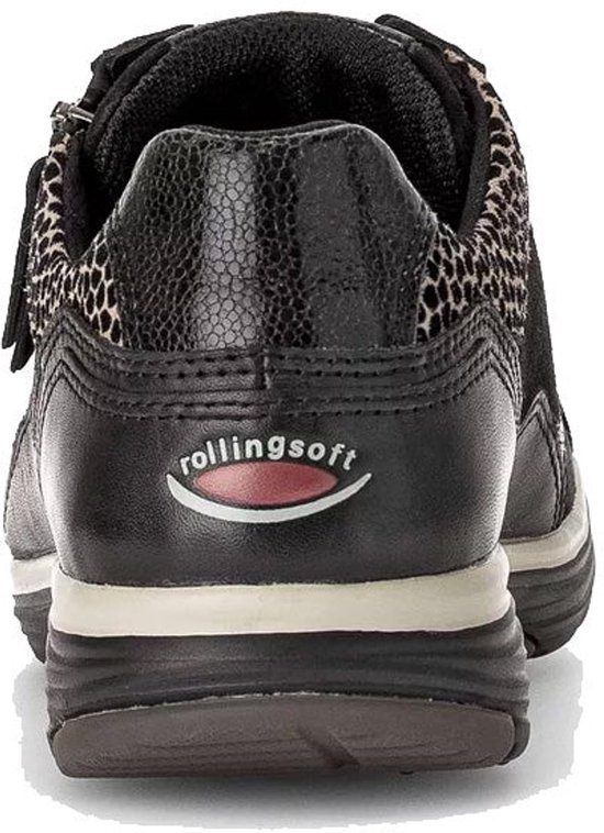 Achterkant van zwarte Gabor dames sneaker met luipaardprint details en het Rollingsoft logo.